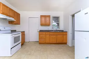237 Bishop St, Waterbury, CT 06704 - Photo 8