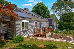 101 Sleeping Giant Dr, Hamden, CT 06518 - Photo 2