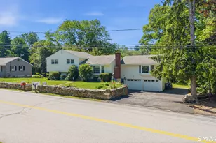 44 Occum Ln, Montville, CT 06382 - Photo 4