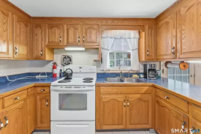 44 Occum Lane, Montville, CT 06382 - Photo 16