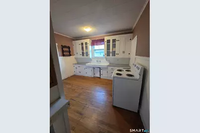 72 Godfrey Street, Groton, CT 06340 - Photo 8