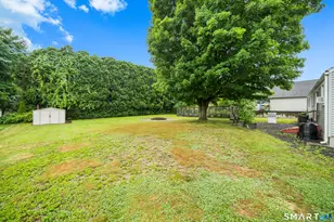 24 Kennedy Dr, Enfield, CT 06082 - Photo 4