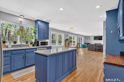 6 Jean Drive, East Lyme, CT 06333 - Photo 4