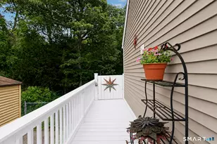 264 Roxbury Rd, East Lyme, CT 06357 - Photo 24