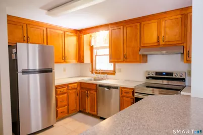 129 Deer Run Trail, Manchester, CT 06042 - Photo 12