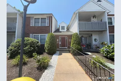 6 Concorde Way #B4, Windsor Locks, CT 06096 - Photo 2
