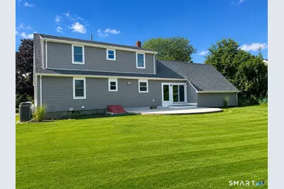 17 Anthony Place, Trumbull, CT 06611 - Photo 2