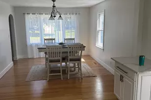 17 Anthony Pl, Trumbull, CT 06611 - Photo 8