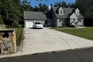 17 Anthony Pl, Trumbull, CT 06611 - Photo 24