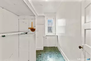 148 Kent St, Hartford, CT 06112 - Photo 24