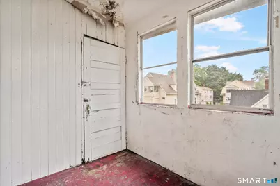 148 Kent Street, Hartford, CT 06112 - Photo 32