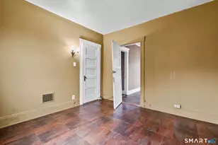148 Kent St, Hartford, CT 06112 - Photo 34