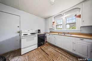 271 South St, Plymouth, CT 06782 - Photo 6