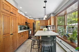 117 Rolling Hills Dr, Oxford, CT 06478 - Photo 10