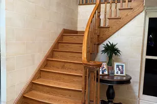 166 Blackwood Ln, Stamford, CT 06903 - Photo 8