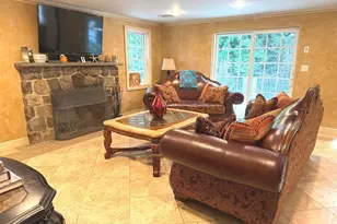 166 Blackwood Ln, Stamford, CT 06903 - Photo 12