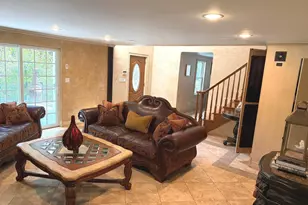 166 Blackwood Ln, Stamford, CT 06903 - Photo 10