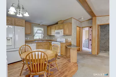 37 Pond Way, Windham, CT 06256 - Photo 10