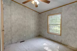 37 Pond Way, Windham, CT 06256 - Photo 22