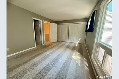 562 Oak Avenue #562, Cheshire, CT 06410 - Photo 12