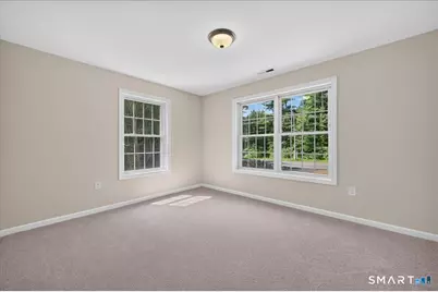 1033 Old Colchester Road, Montville, CT 06370 - Photo 36