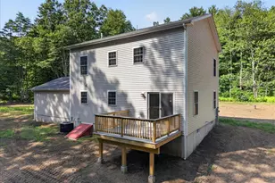 1033 Old Colchester Rd, Montville, CT 06370 - Photo 4