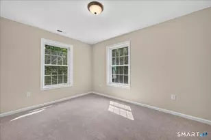 1033 Old Colchester Rd, Montville, CT 06370 - Photo 34