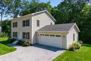 1033 Old Colchester Rd, Montville, CT 06370 - Photo 2