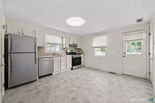 8 Allspice Ln, Glastonbury, CT 06033 - Photo 6