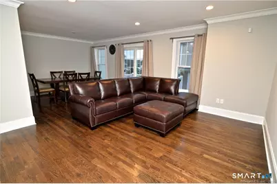115-71 Colonial Road, Stamford, CT 06902 - Photo 2