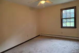 8 Squire Ln, Shelton, CT 06484 - Photo 28