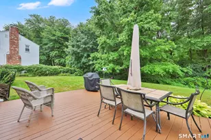 10 Pilgrim Cir, Enfield, CT 06082 - Photo 6