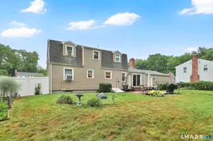 10 Pilgrim Cir, Enfield, CT 06082 - Photo 4