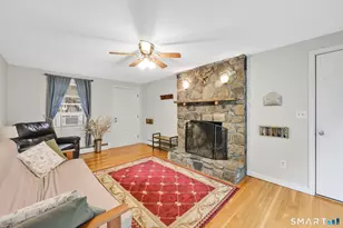 10 Pilgrim Cir, Enfield, CT 06082 - Photo 12