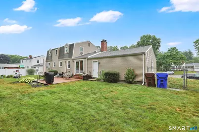 10 Pilgrim Circle, Enfield, CT 06082 - Photo 2