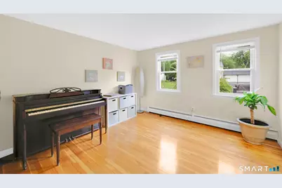 10 Pilgrim Circle, Enfield, CT 06082 - Photo 26