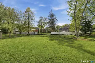 15 Edmund Pl, West Hartford, CT 06119 - Photo 38