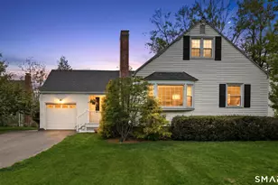 15 Edmund Pl, West Hartford, CT 06119 - Photo 2