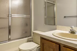 283 Strawberry Cir, Windsor, CT 06095 - Photo 18