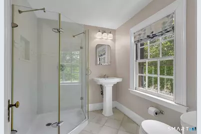 132 North Main Street, West Hartford, CT 06107 - Photo 22