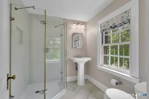 132 N Main St, West Hartford, CT 06107 - Photo 22