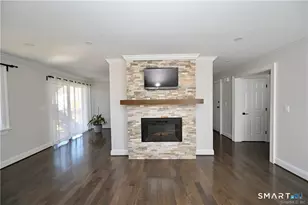 31 Carriage Dr, Milford, CT 06460 - Photo 4