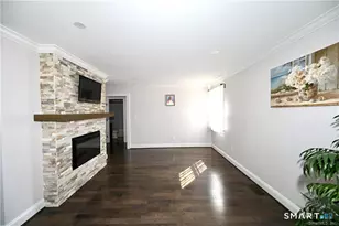 31 Carriage Dr, Milford, CT 06460 - Photo 6
