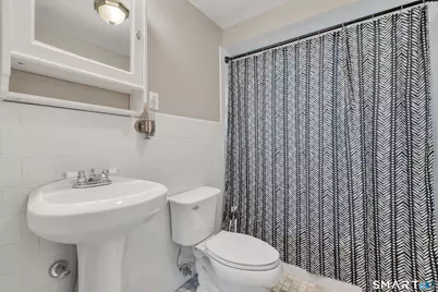 156-158 Bristol Street, Southington, CT 06489 - Photo 10