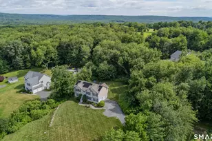 122 Uconn Dr, Burlington, CT 06013 - Photo 4