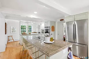 21-B Library Ln, Old Lyme, CT 06371 - Photo 10