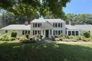 21-B Library Ln, Old Lyme, CT 06371 - Photo 2