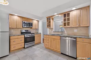 301 Fairmount Dr, Monroe, CT 06468 - Photo 6