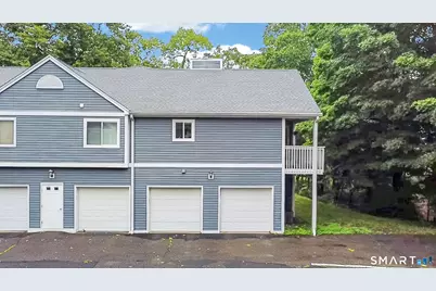301 Fairmount Drive #D, Monroe, CT 06468 - Photo 4