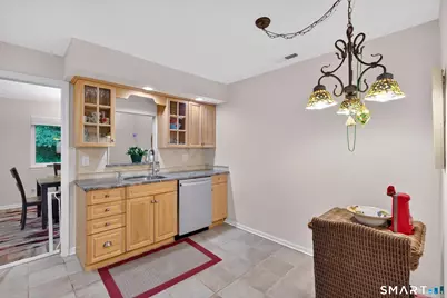 301 Fairmount Drive #D, Monroe, CT 06468 - Photo 8